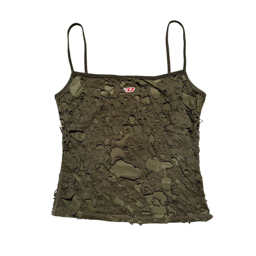 Distressed cropped tank